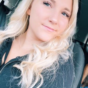 Meet your Posher, Brittney